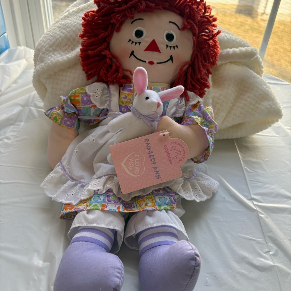 MINT Vintage Raggedy Ann Easter Spring 2001 limited Edition Applause plush bunny